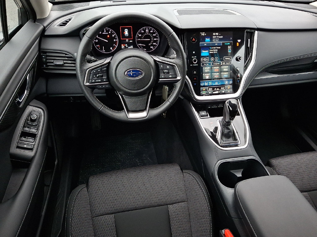 Certified 2025 Subaru Outback Premium AWD/4WD image 11