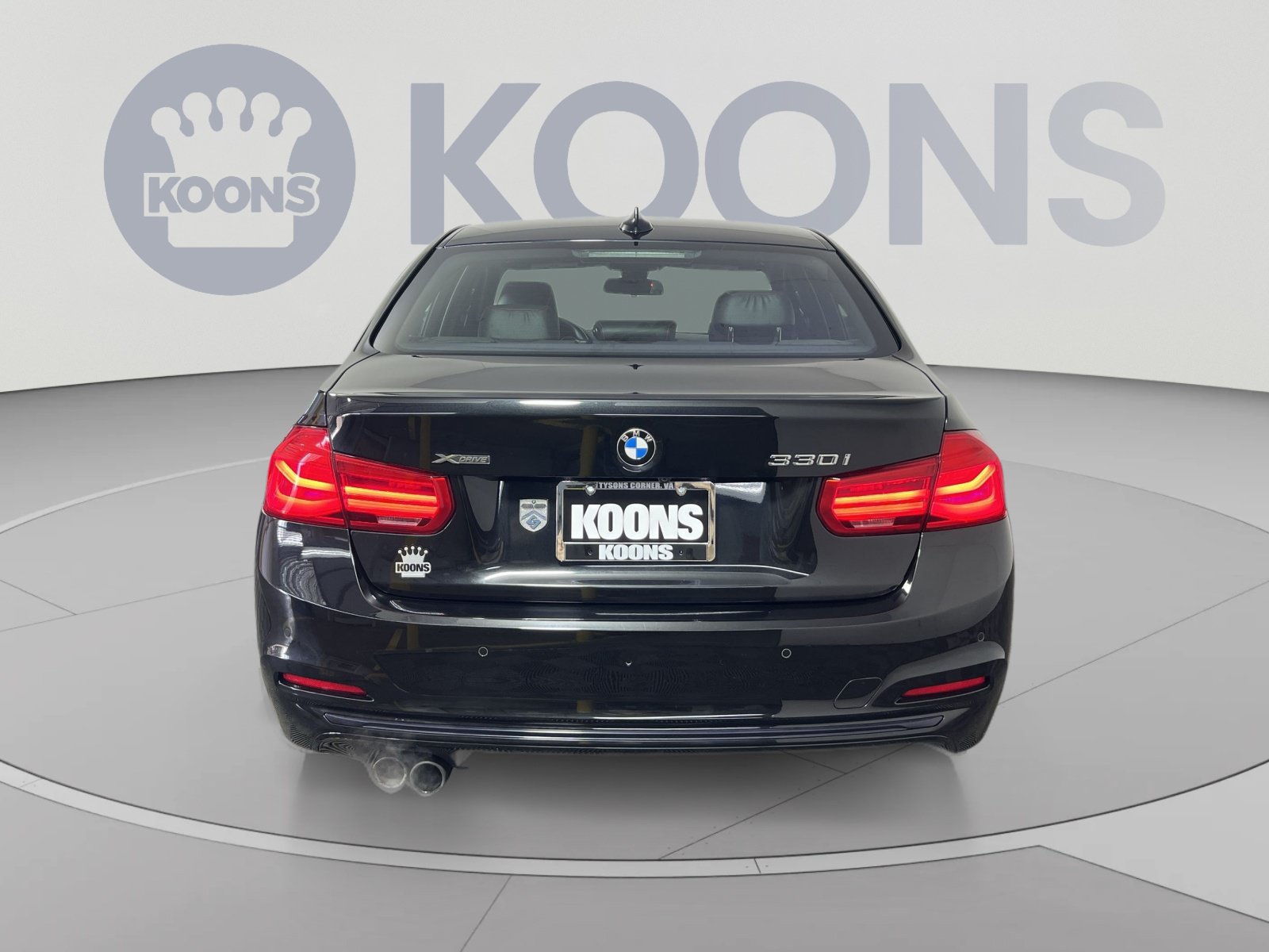 Used 2017 BMW 330i xDrive Sedan AWD/4WD image 5