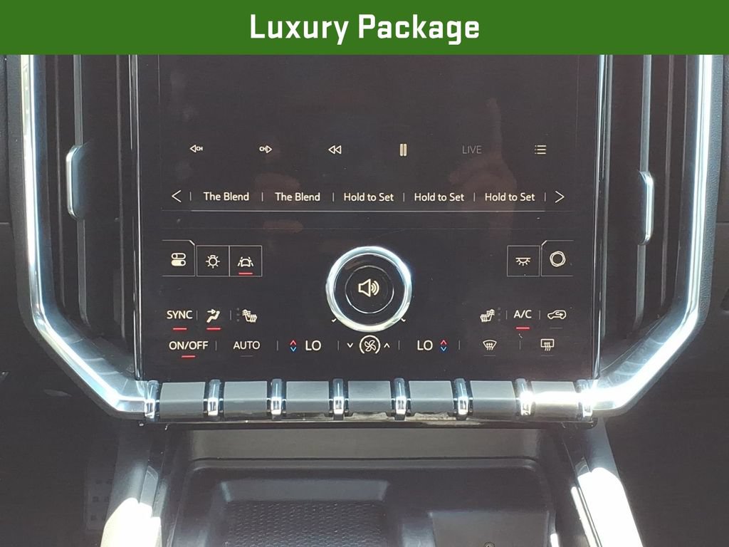 Certified 2024 GMC Acadia Elevation w/ Luxury Package AWD/4WD image 20