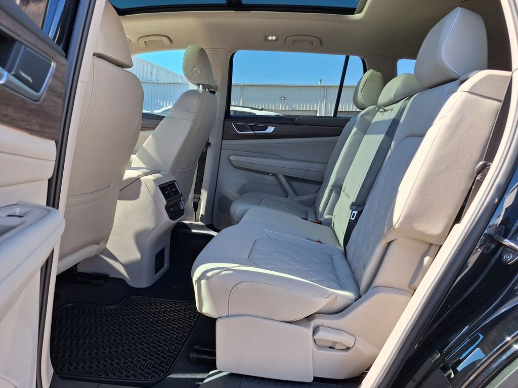 New 2026 Volkswagen Atlas SEL Premium R-Line image 12