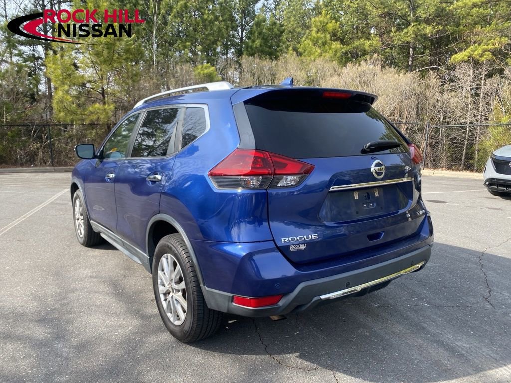 Used 2020 Nissan Rogue SV image 5