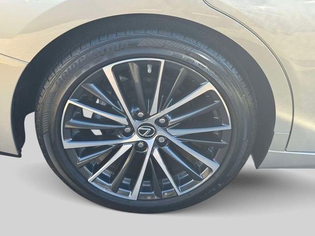 Certified 2025 Lexus ES 350 w/ Premium Package image 8