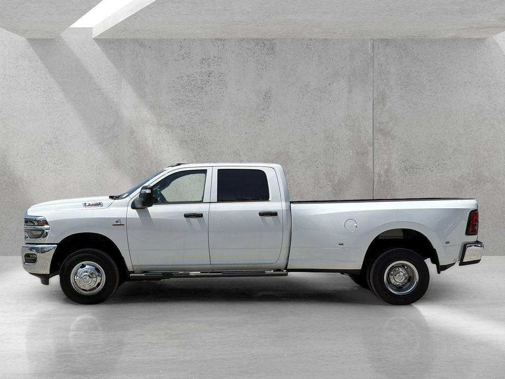 New 2026 RAM 3500 Tradesman AWD/4WD image 8