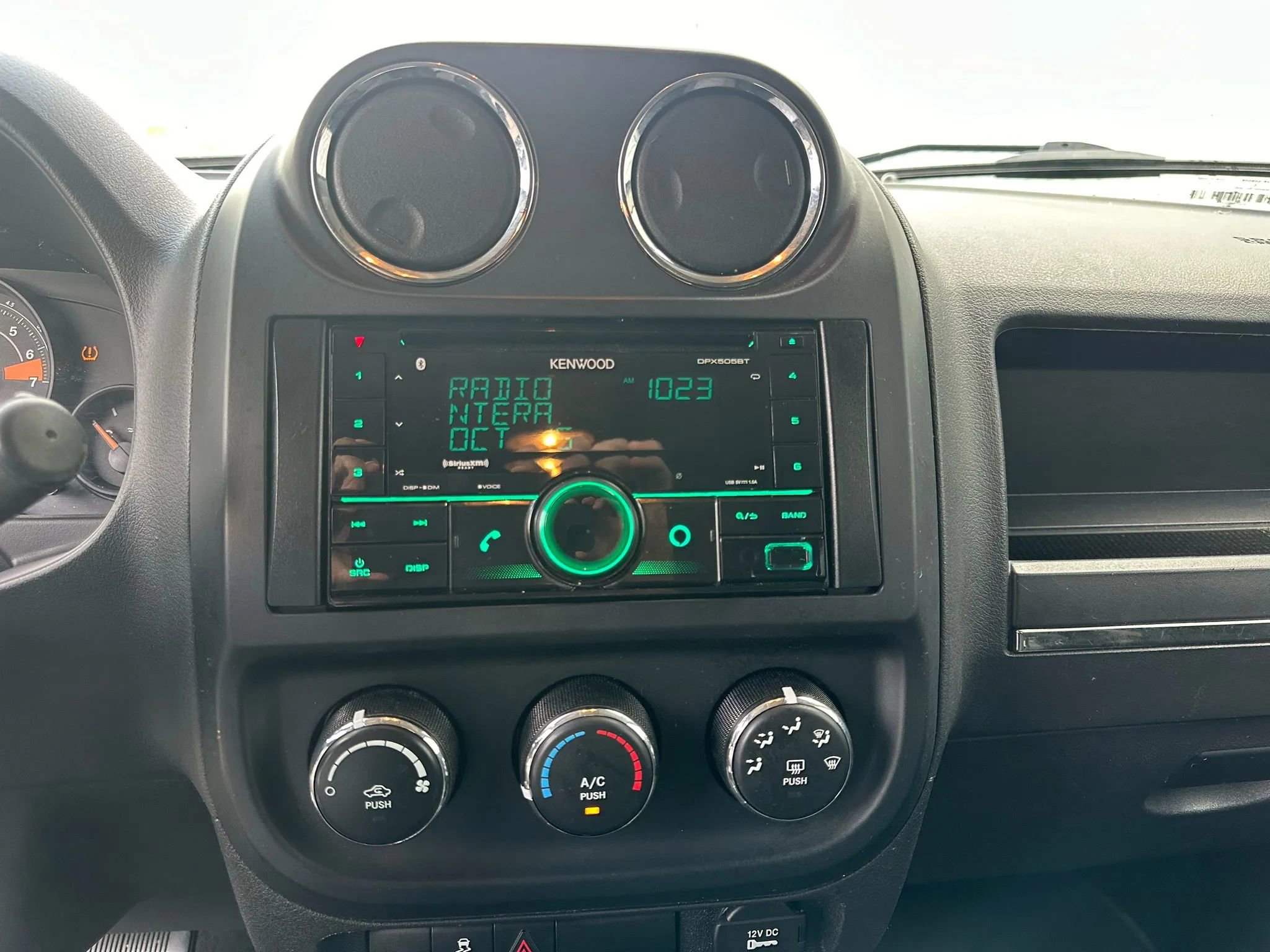 Used 2016 Jeep Patriot Sport w/ Power Value Group AWD/4WD image 11