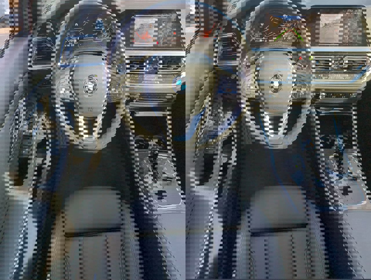 Used 2020 BMW 330i xDrive Sedan w/ Convenience Package image 14