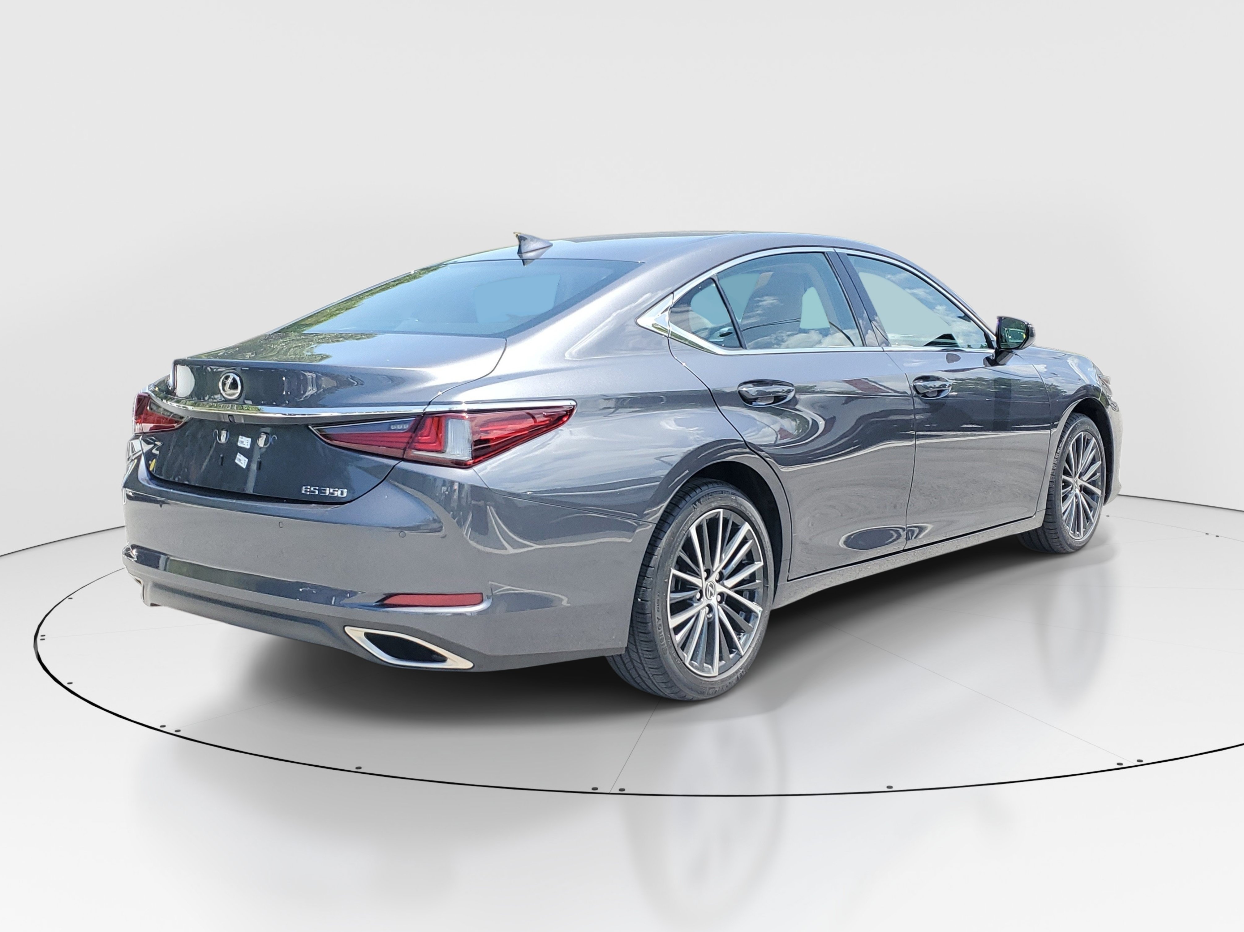 Certified 2024 Lexus ES 350 w/ Premium Package FWD image 6