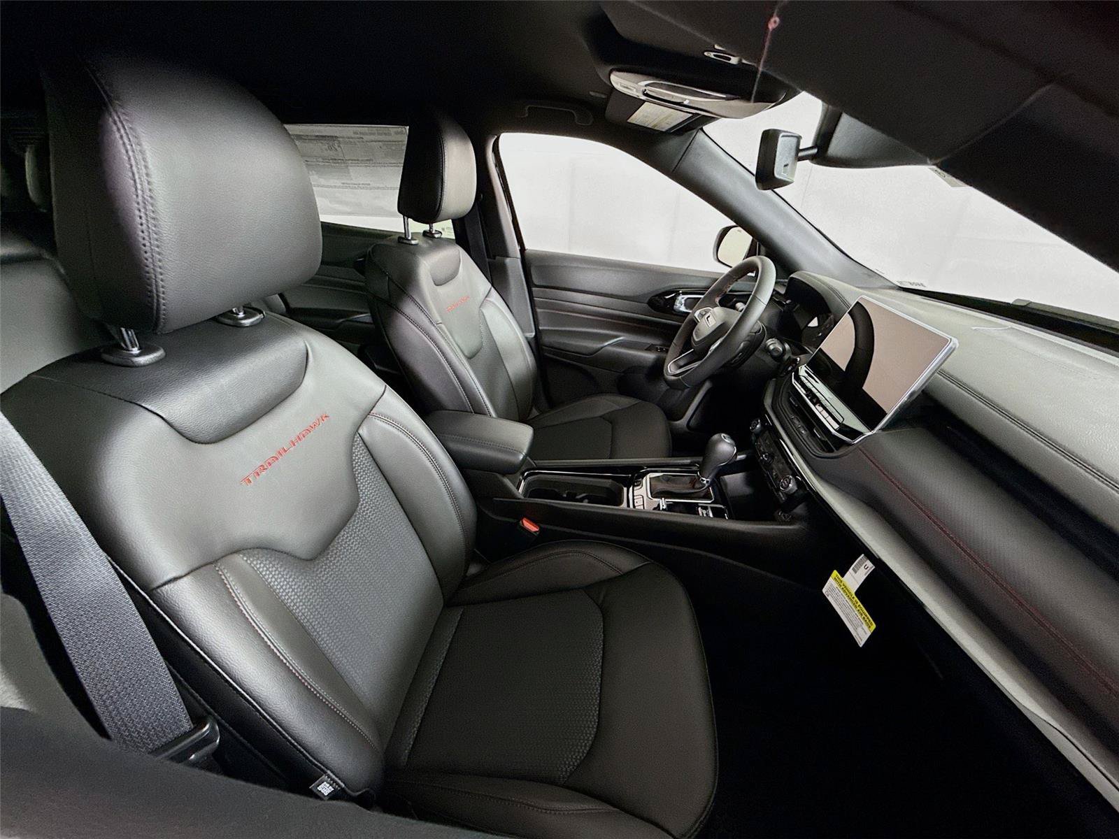 New 2026 Jeep Compass Trailhawk AWD/4WD image 19