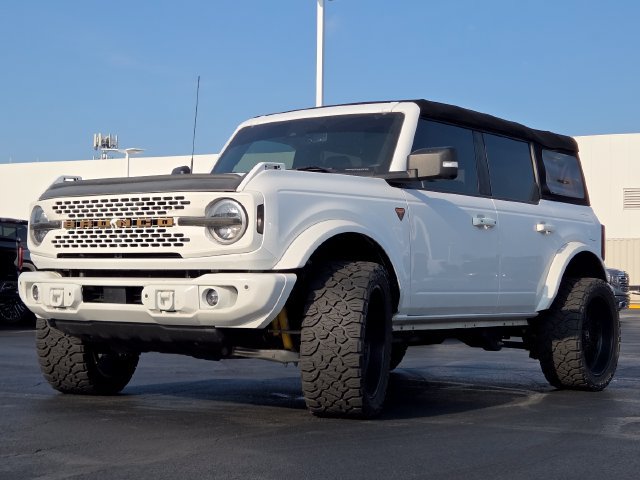 Used 2023 Ford Bronco Badlands AWD/4WD image 13