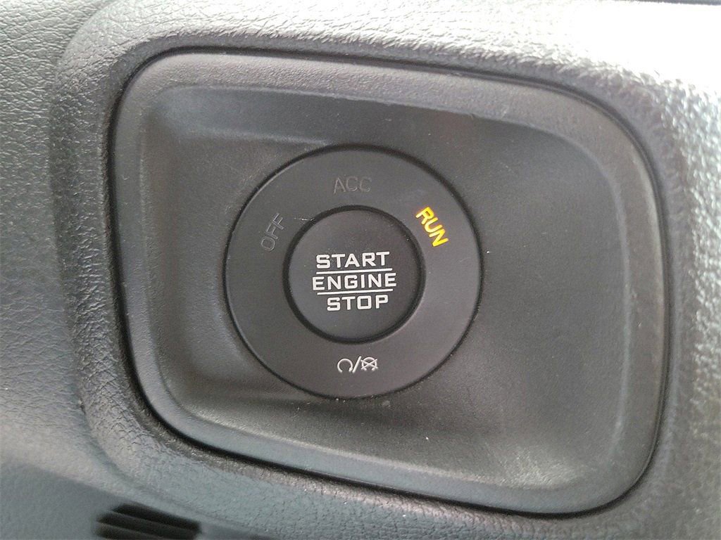 Used 2024 Jeep Wrangler Sport S image 9