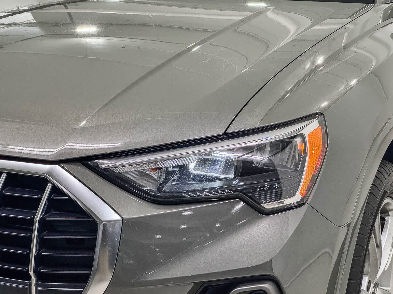 Used 2019 Audi Q3 2.0T Premium AWD/4WD image 7