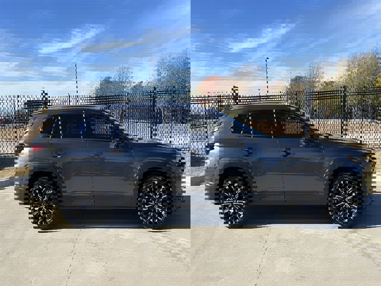 Used 2023 MAZDA CX-50 AWD 2.5 S w/ Cargo Package image 3