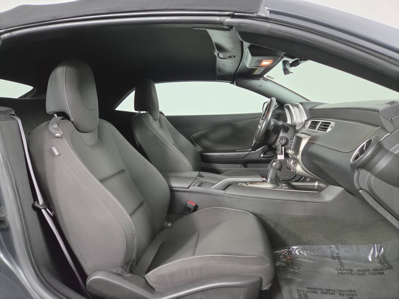 Used 2015 Chevrolet Camaro LT RWD image 29