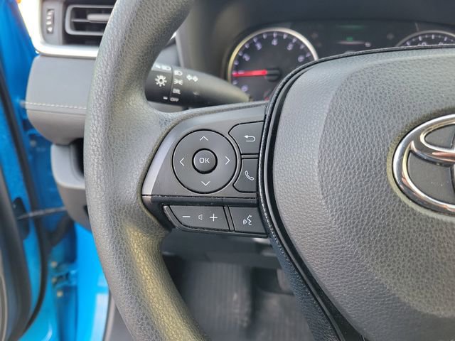 Used 2020 Toyota RAV4 LE w/ All Weather Liner Package image 17