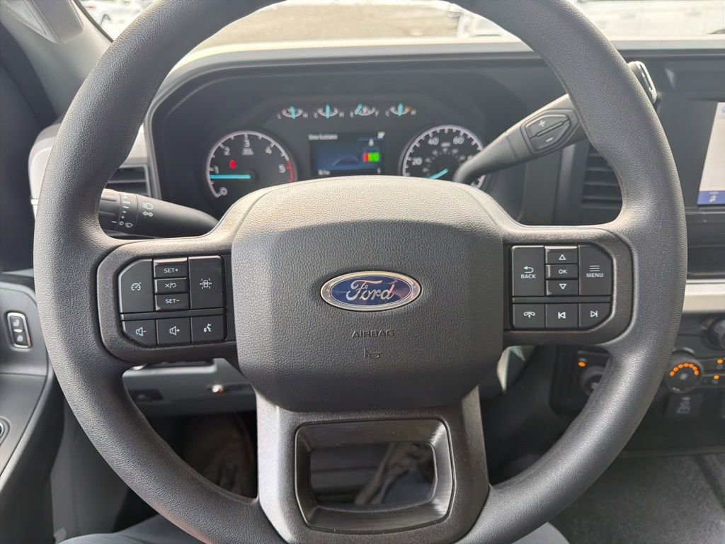 New 2026 Ford F550 4x4 Regular Cab Super Duty image 19