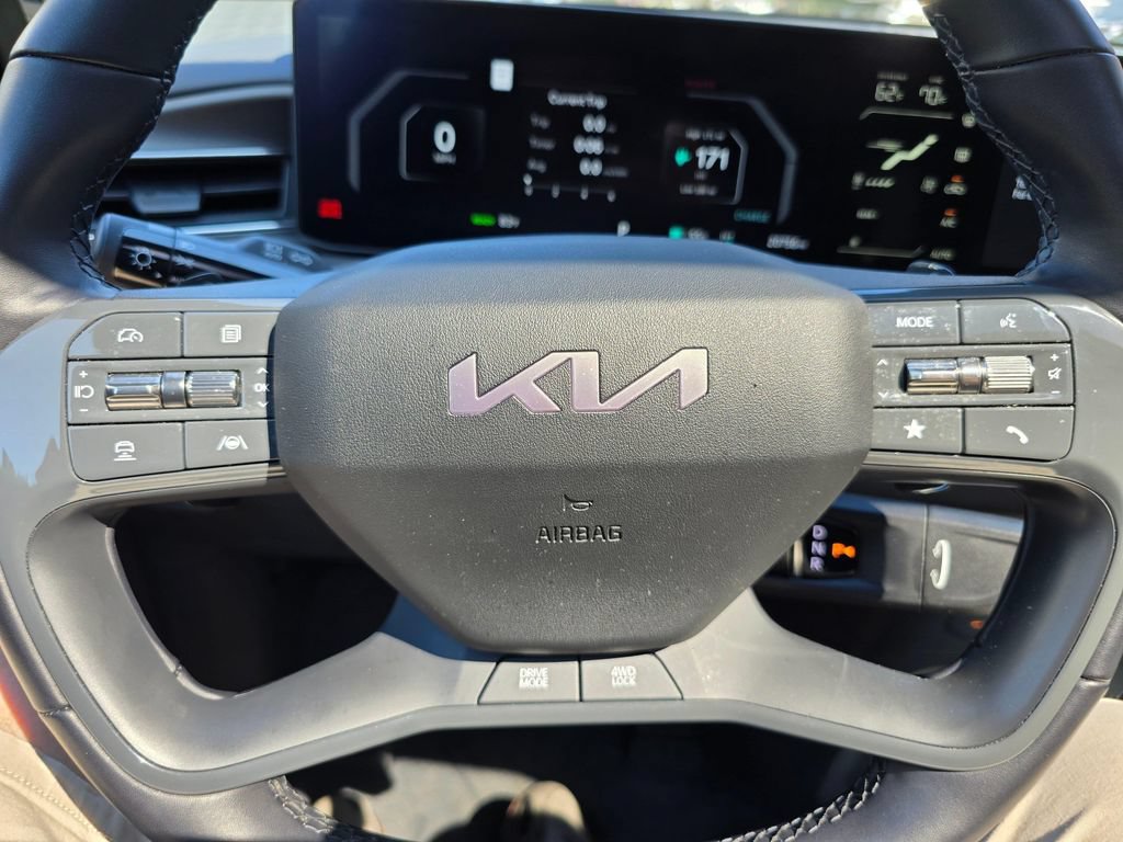 Certified 2024 Kia EV9 Land AWD/4WD image 25