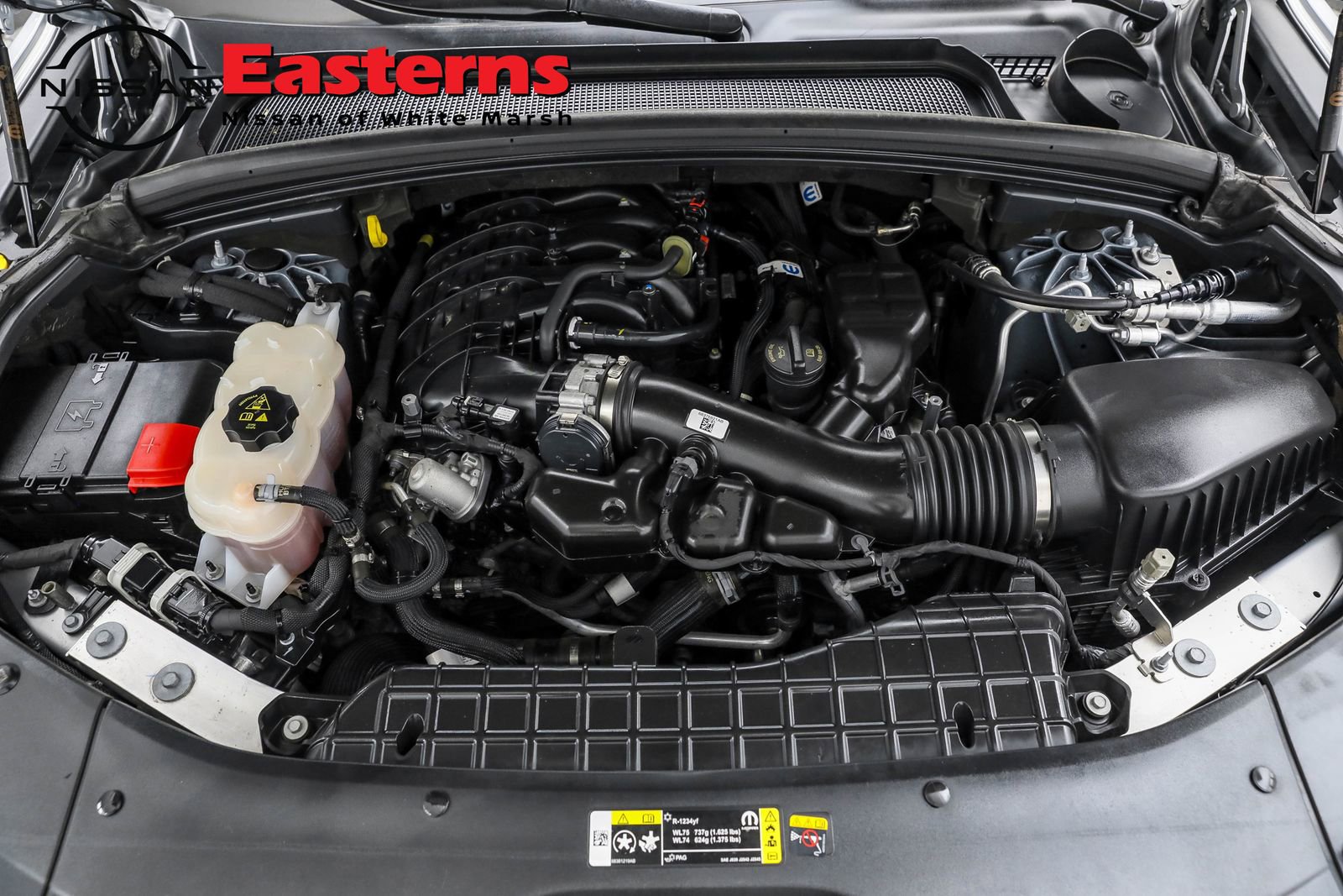 Used 2024 Jeep Grand Cherokee L Laredo image 10