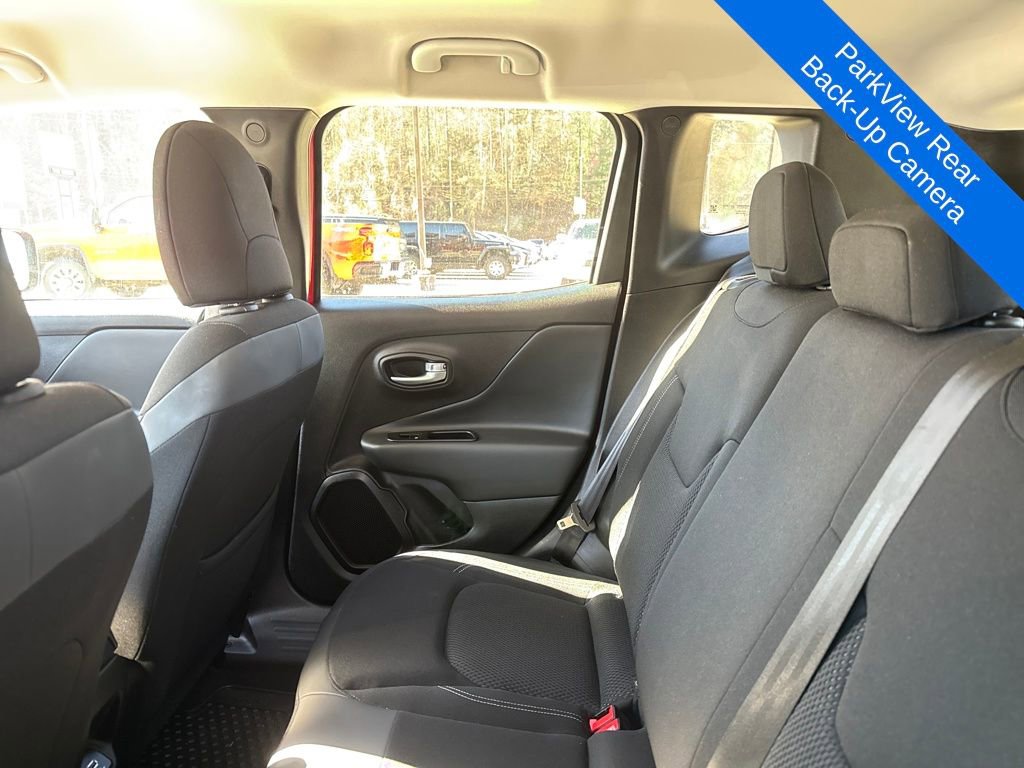 Used 2022 Jeep Renegade Latitude image 9