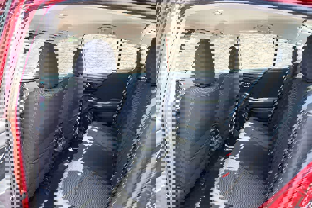 Used 2020 Subaru Legacy Premium image 18