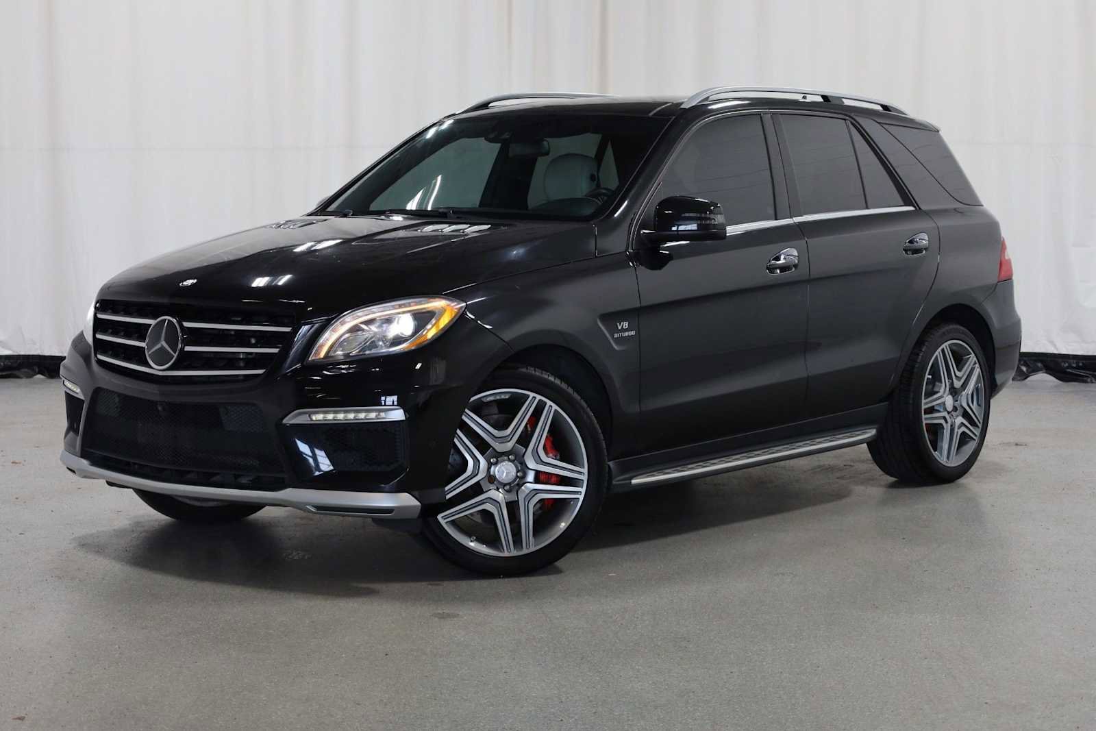 Used 2014 Mercedes-Benz ML 63 AMG 4MATIC image 1