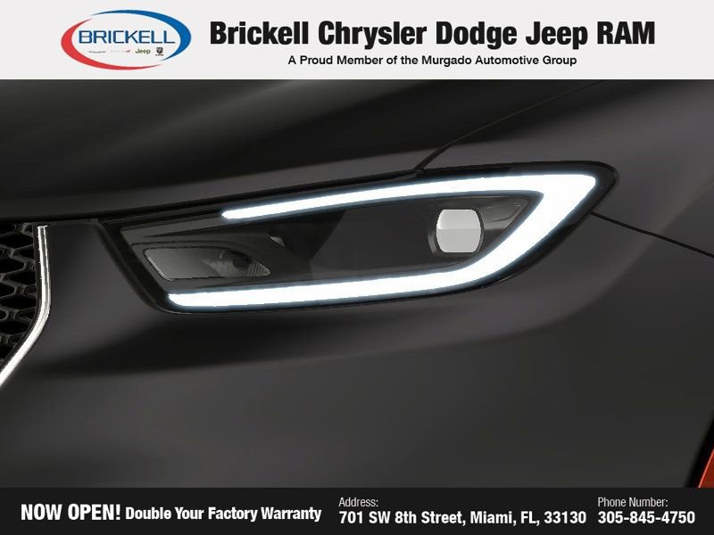 New 2026 Chrysler Pacifica Select image 9