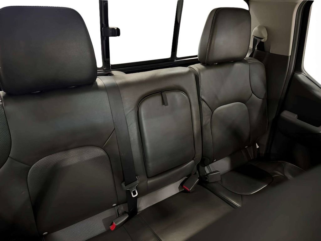 Used 2018 Nissan Frontier S AWD/4WD image 16