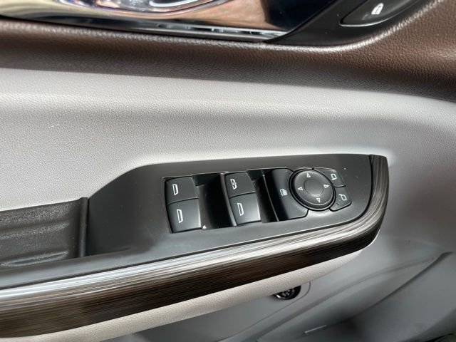 Used 2019 GMC Acadia SLT AWD/4WD image 9