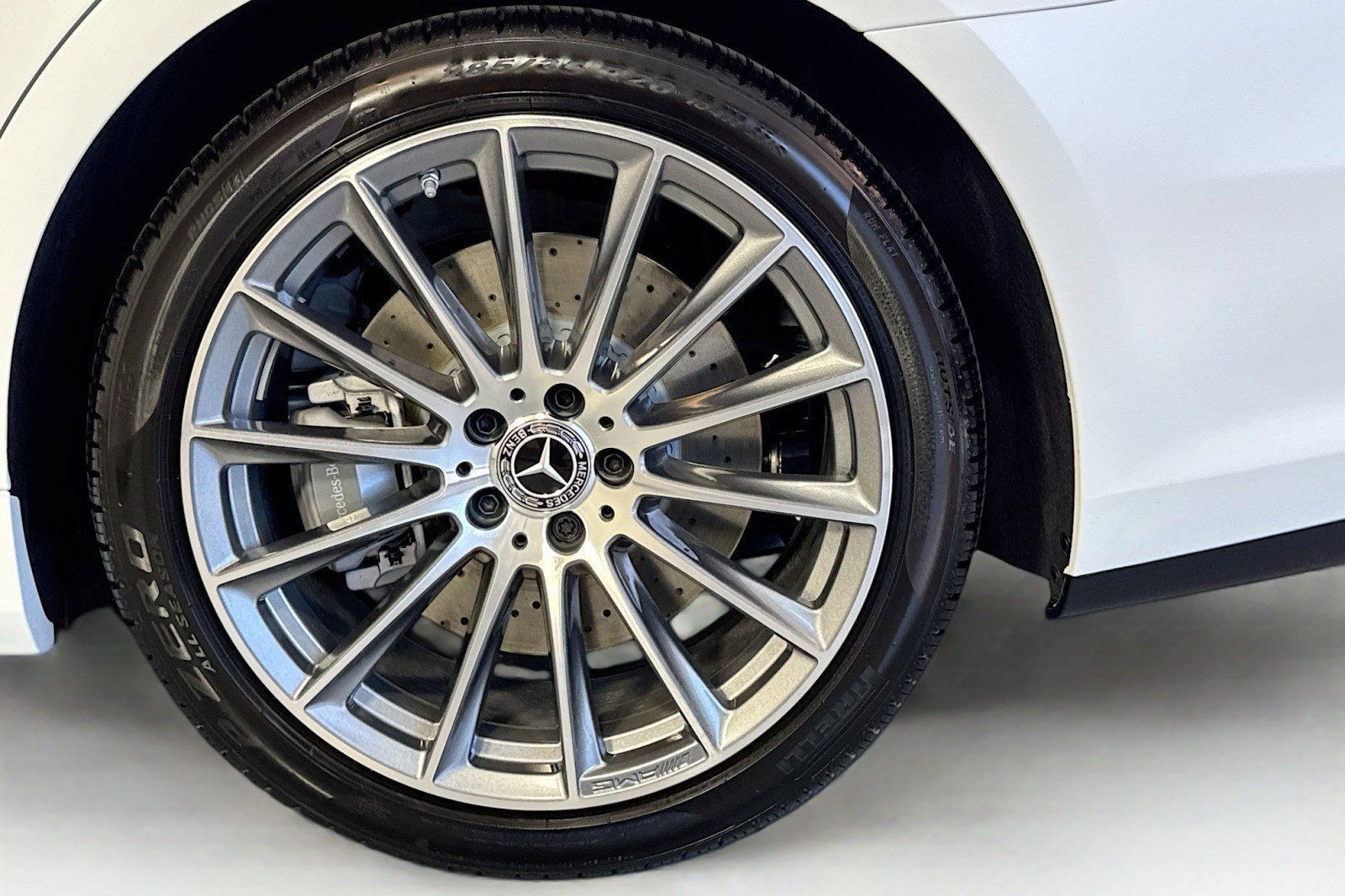 New 2026 Mercedes-Benz S 580 4MATIC Sedan image 28