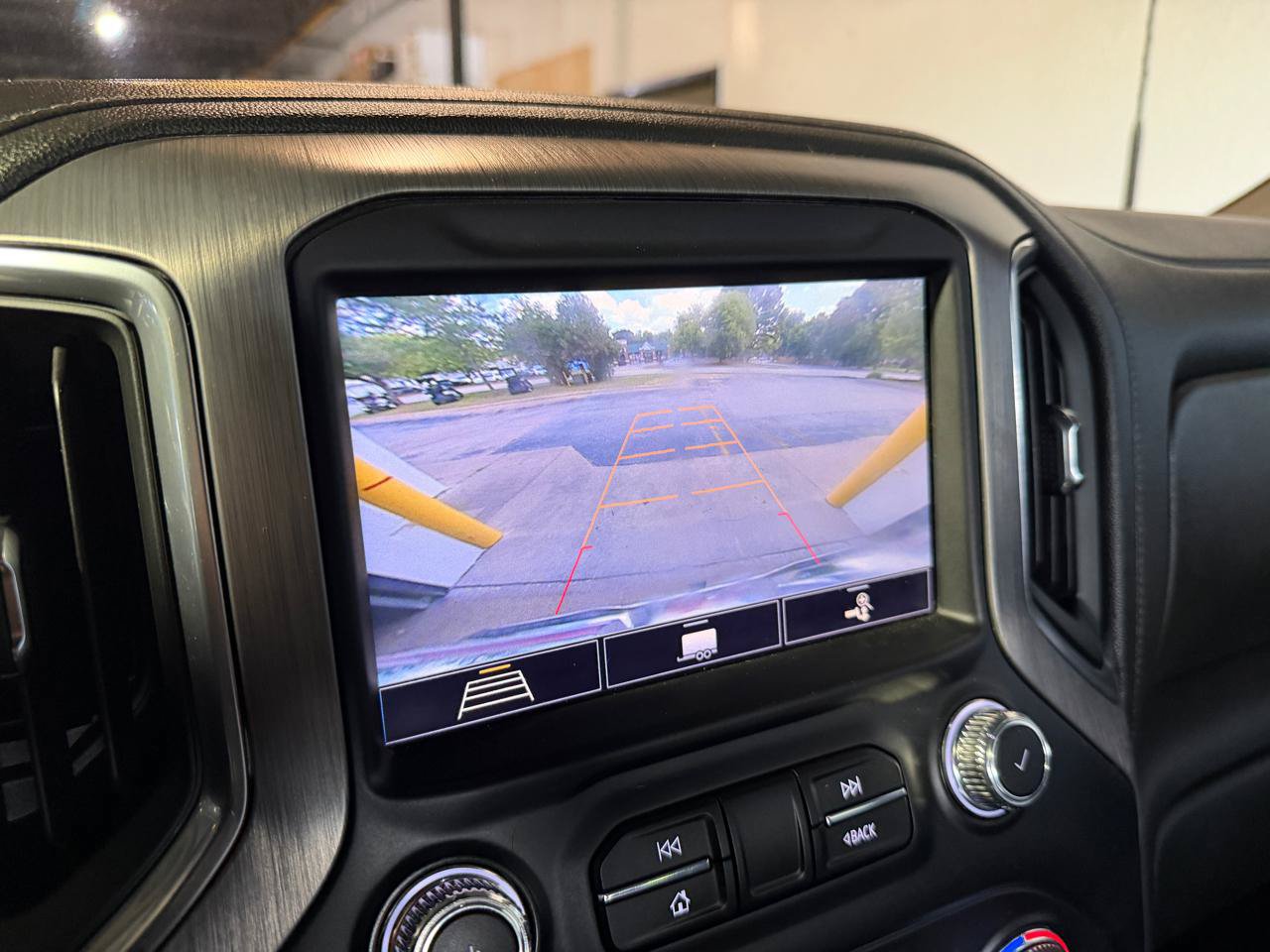 Used 2020 GMC Sierra 2500 Denali AWD/4WD image 17