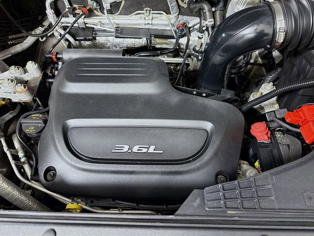 Used 2017 Chrysler Pacifica Touring Plus image 33