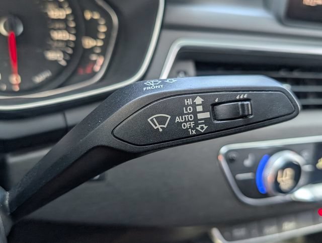 Used 2019 Audi A4 2.0T Premium FWD image 28