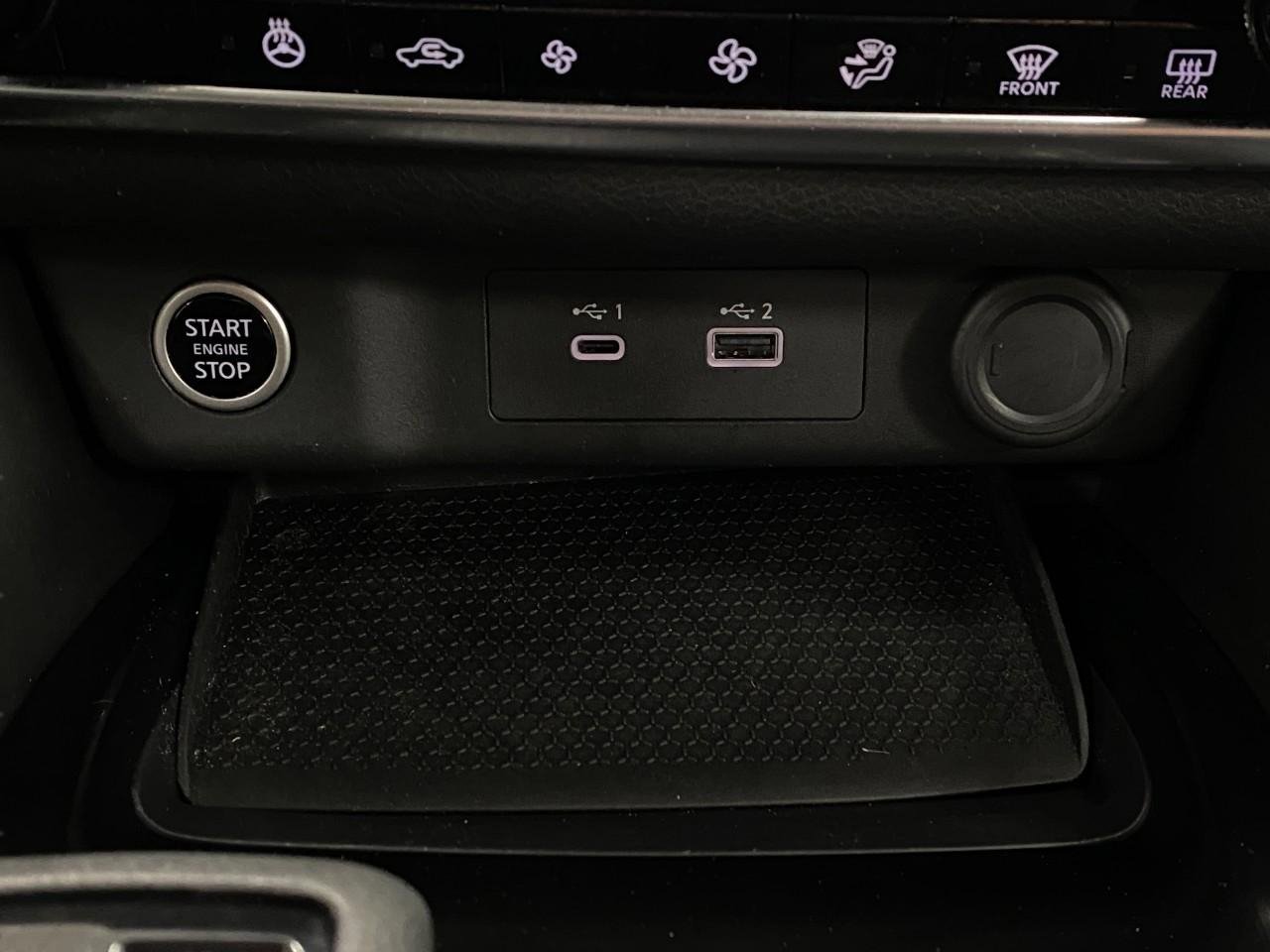 Used 2023 Nissan Rogue SV w/ SV Premium B Package image 26