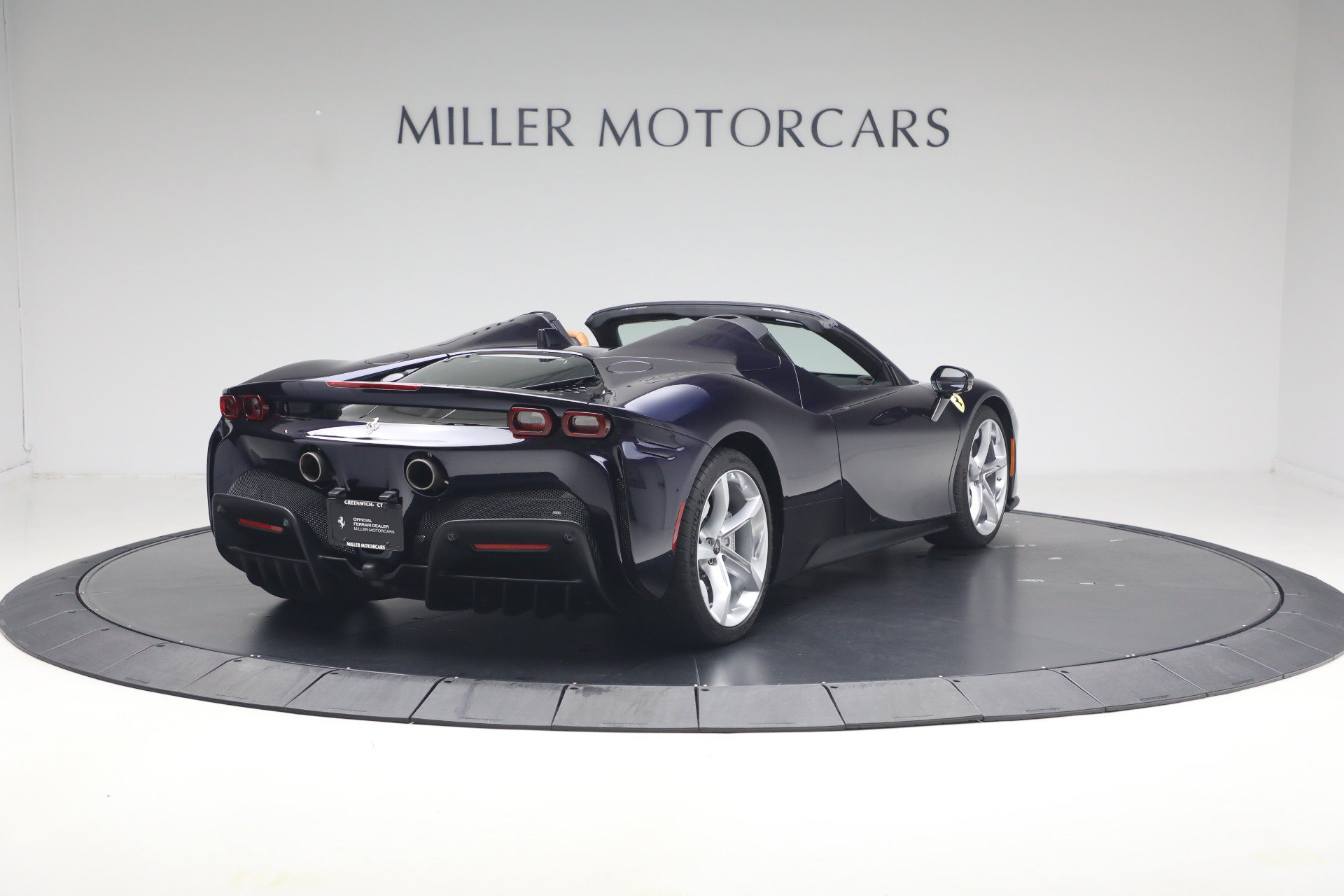 Certified 2024 Ferrari SF90 Spider AWD/4WD image 7