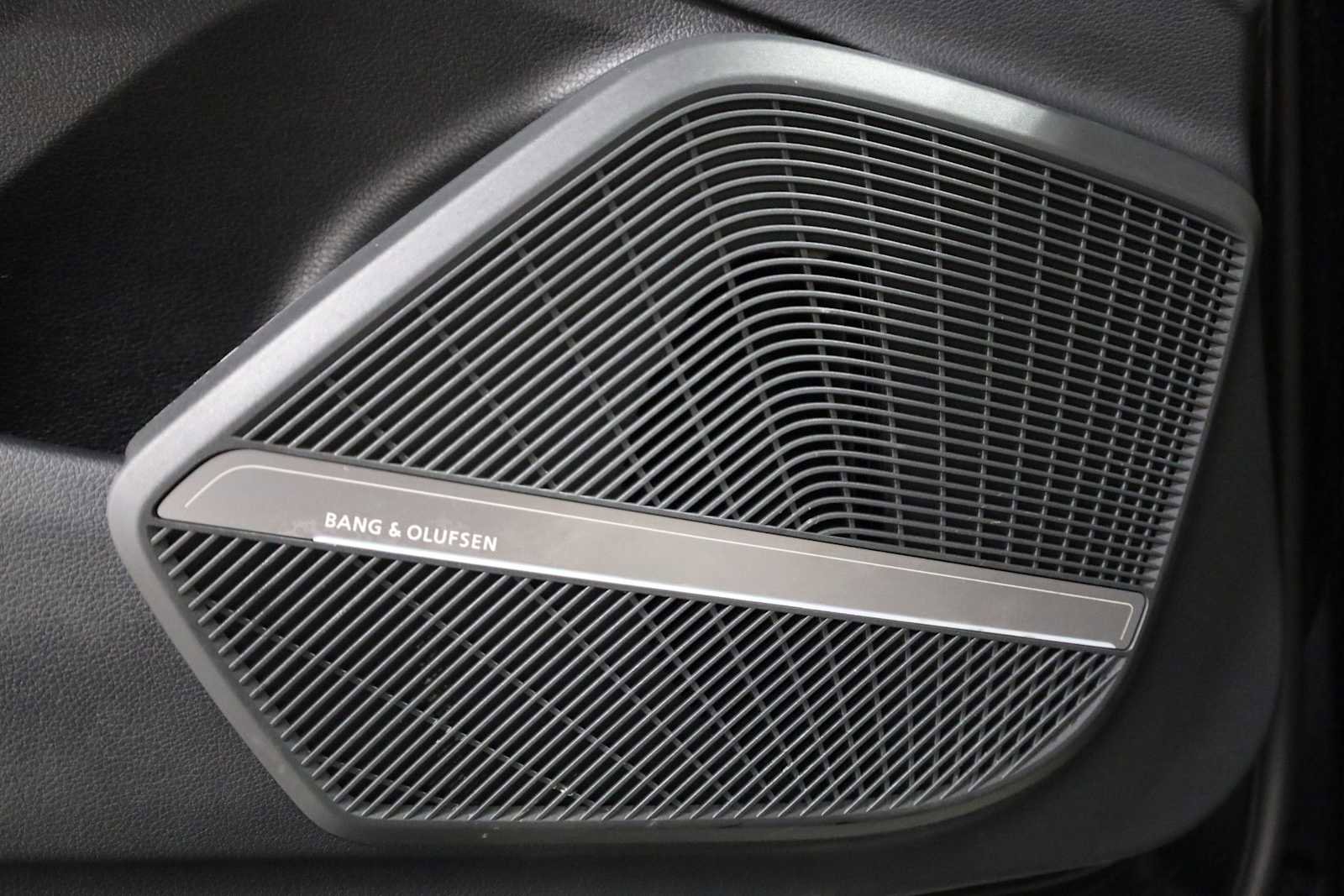 Used 2023 Audi Q5 2.0T Premium Plus w/ Premium Plus Package image 17