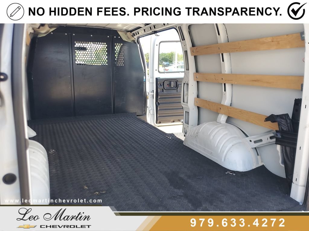 Used 2025 GMC Savana 2500 w/ Driver Convenience Package RWD image 13