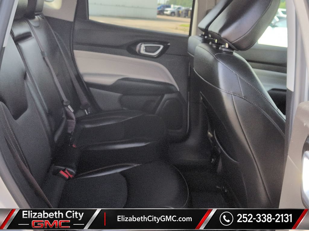 Used 2022 Jeep Compass Limited AWD/4WD image 18