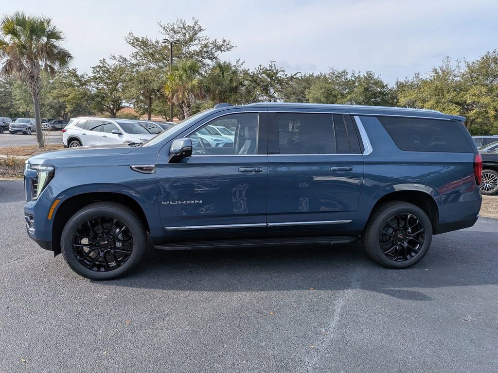 New 2026 GMC Yukon XL Elevation RWD image 7