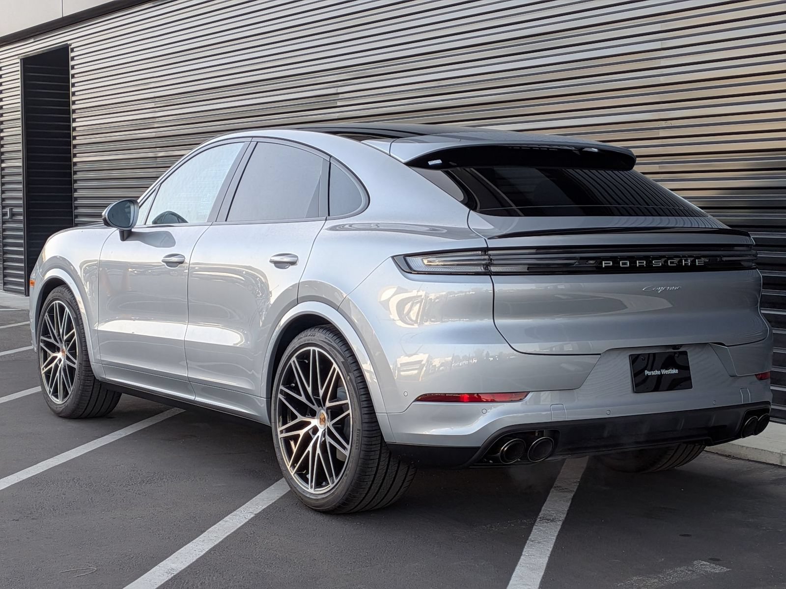New 2026 Porsche Cayenne Coupe AWD/4WD image 3