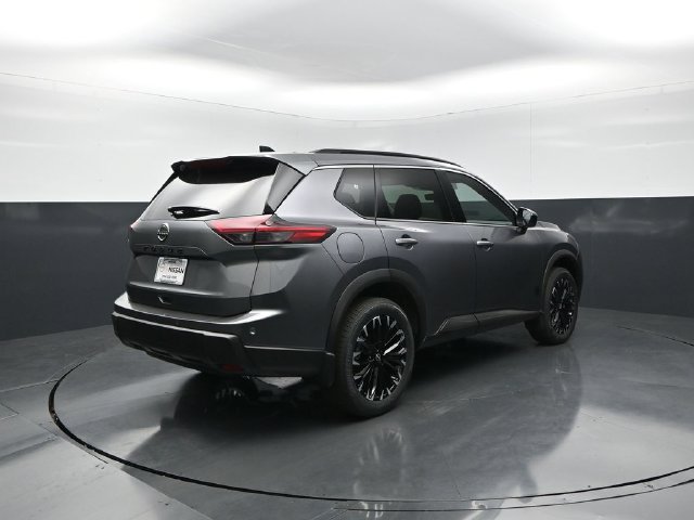 New 2026 Nissan Rogue Dark Armor FWD image 8