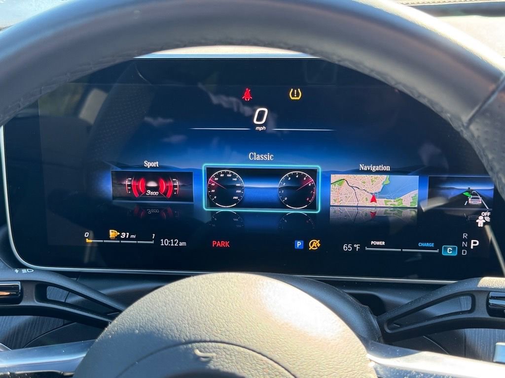 Used 2025 Mercedes-Benz C 300 Sedan image 19