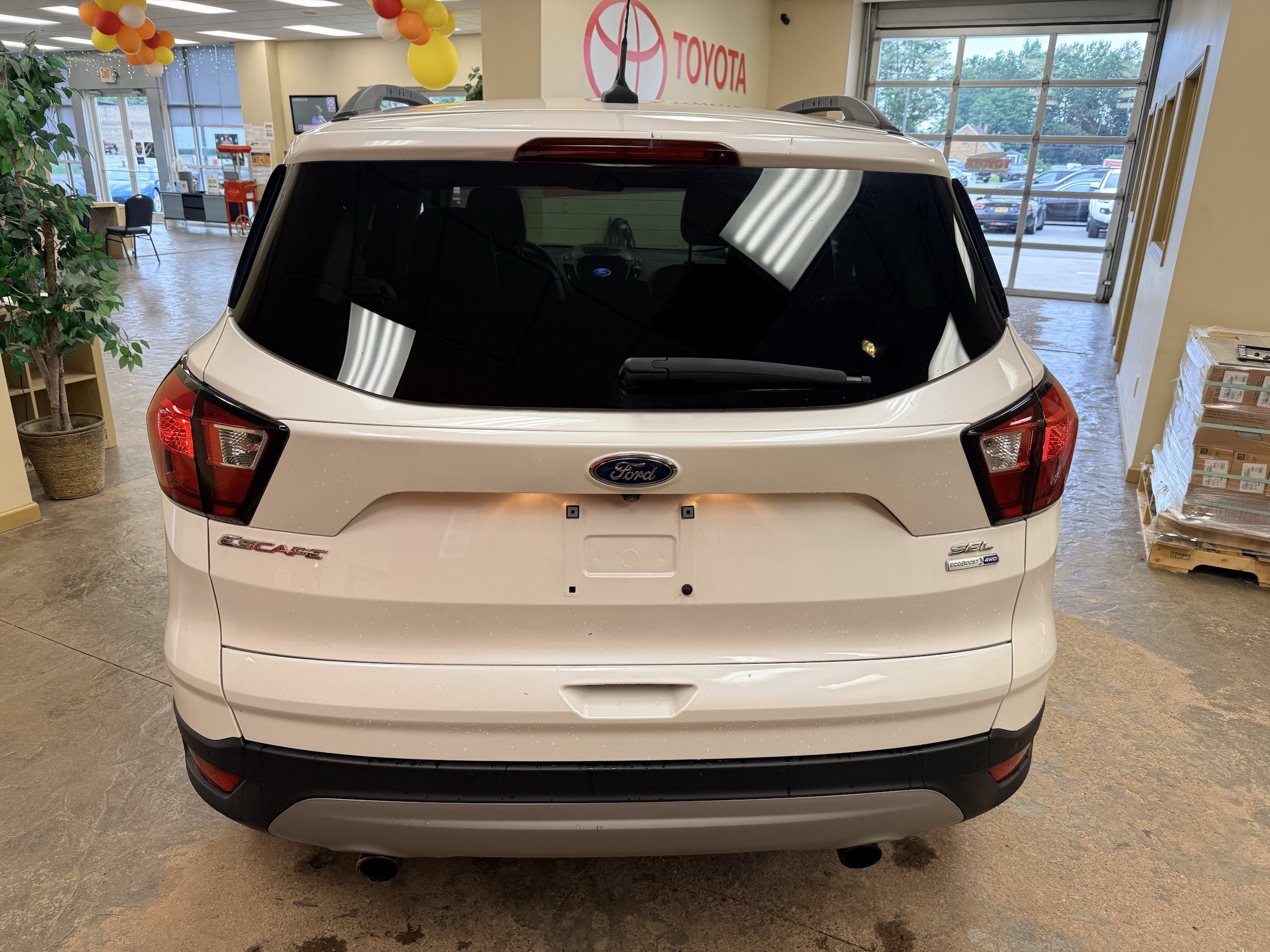 Used 2019 Ford Escape SEL AWD/4WD image 13
