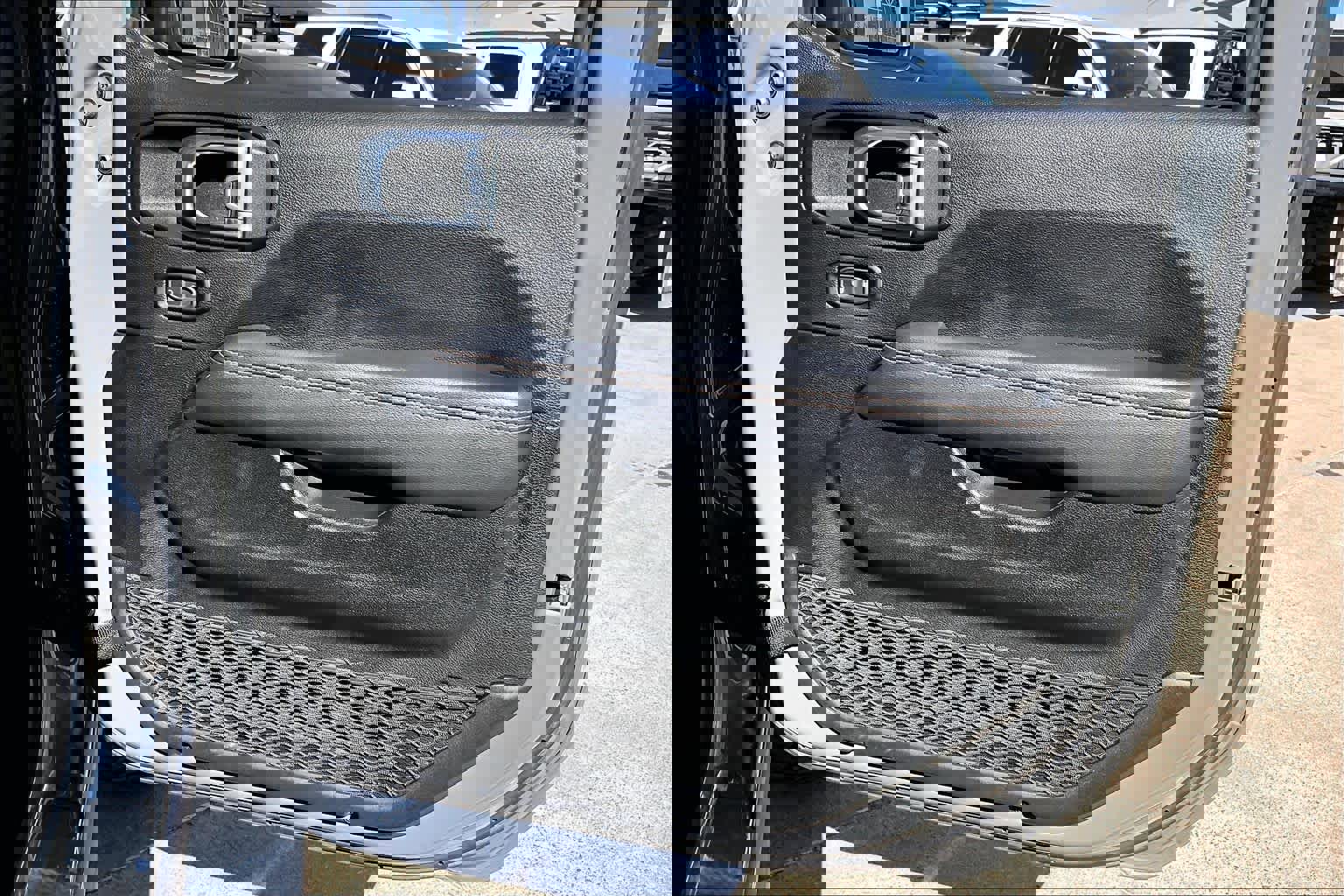 Certified 2022 Jeep Gladiator Mojave w/ LED Lighting Group image 23