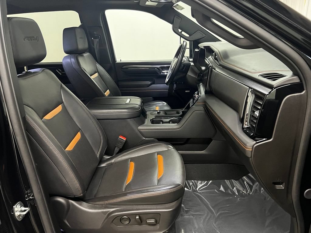 Used 2024 GMC Sierra 3500 AT4 w/ AT4 Premium Plus Package AWD/4WD image 53
