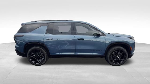 Used 2024 Chevrolet Traverse RS w/ LPO, Floor Liner Package FWD image 8