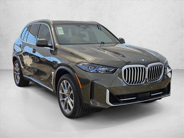 New 2026 BMW X5 xDrive40i w/ Parking Assistance Package AWD/4WD image 3