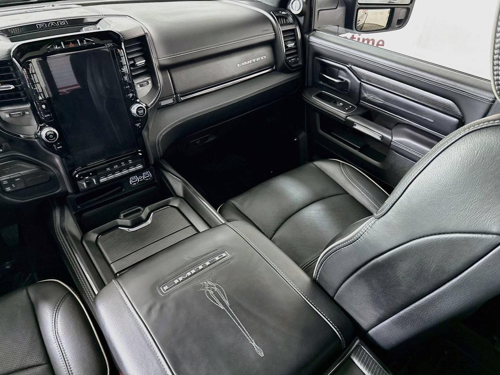 Used 2023 RAM 2500 Limited AWD/4WD image 29