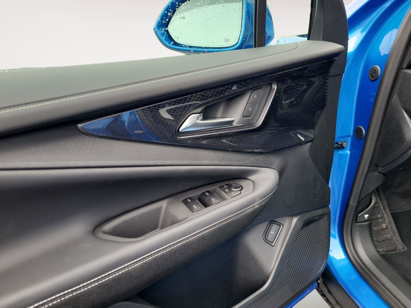 New 2026 Chevrolet Blazer EV LT image 10