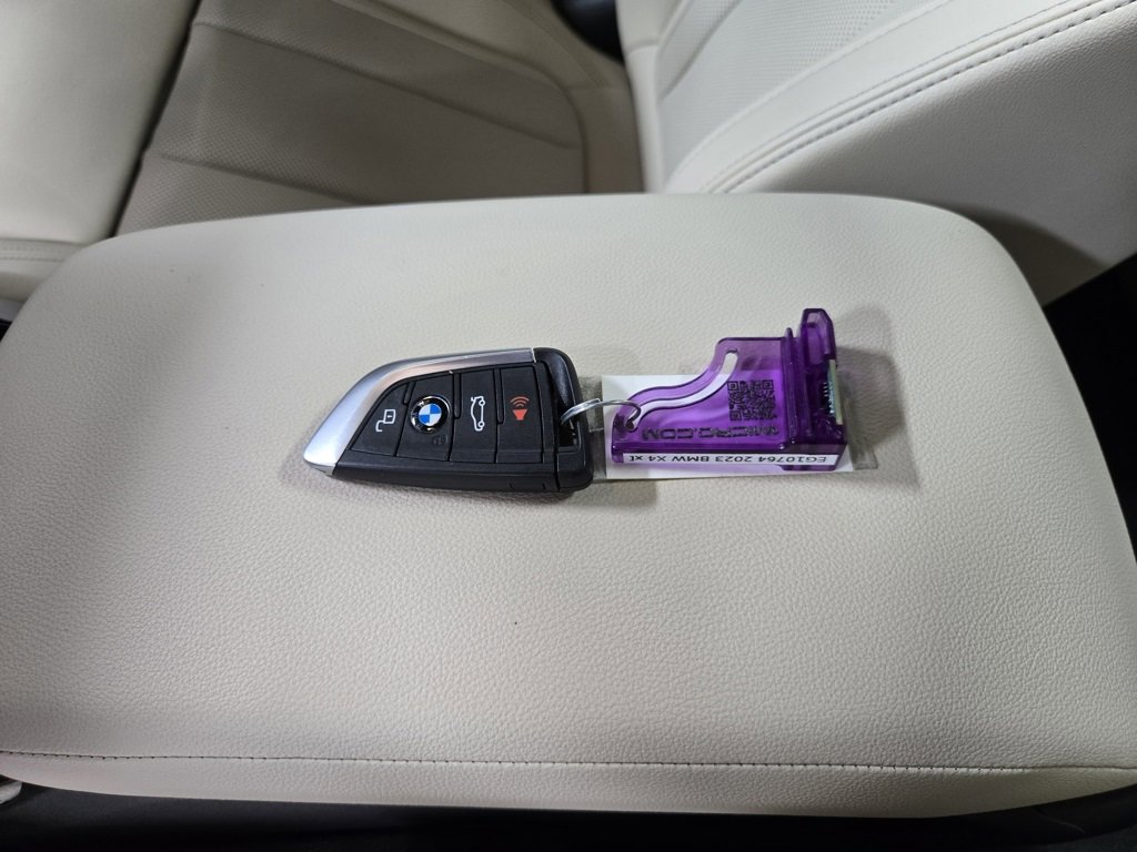 Used 2023 BMW X4 xDrive30i w/ M Sport Package image 30