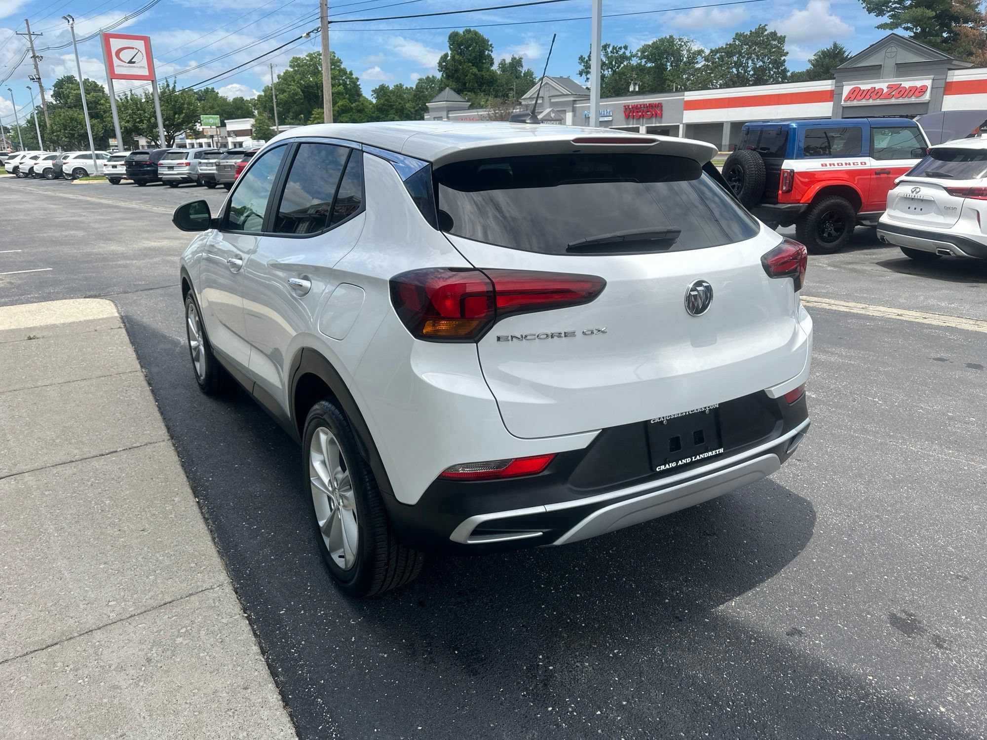 Used 2022 Buick Encore GX Preferred w/ Cold Weather Comfort Package FWD image 5