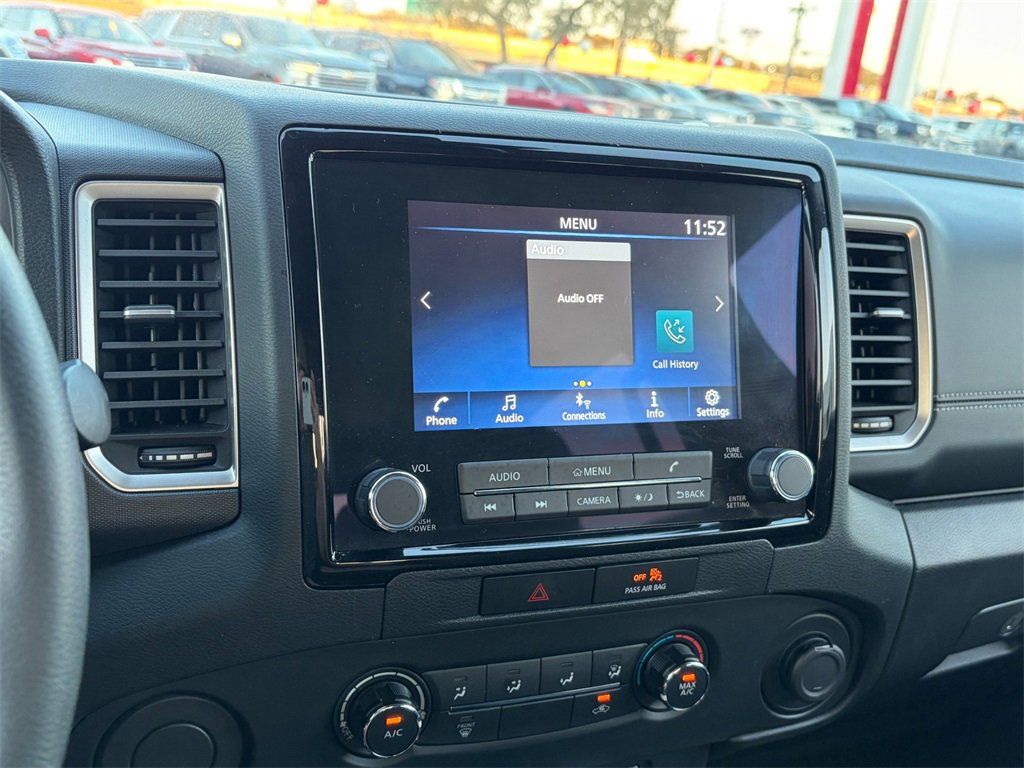 Used 2022 Nissan Frontier SV w/ Technology Package image 17