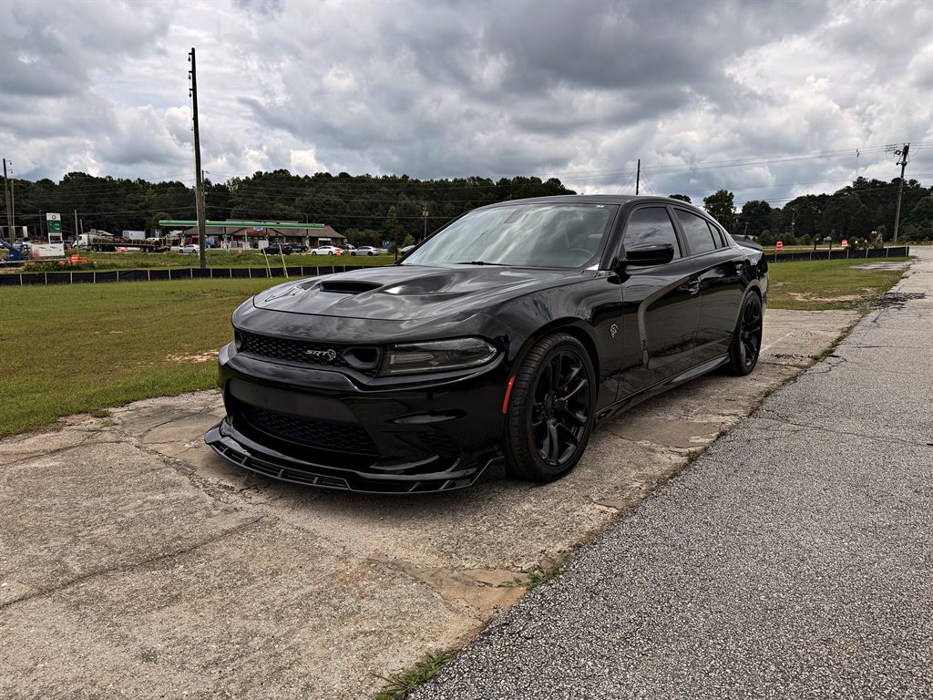 Used 2019 Dodge Charger SRT Hellcat w/ Harman/Kardon Audio Group RWD image 1
